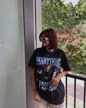 Load image into Gallery viewer, "Hennything is Possible" Tee