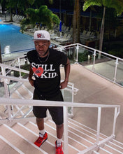 Load image into Gallery viewer, Black "@heart" Snapback